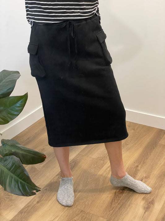 Cargo Sweatskirt Skirt in Black
