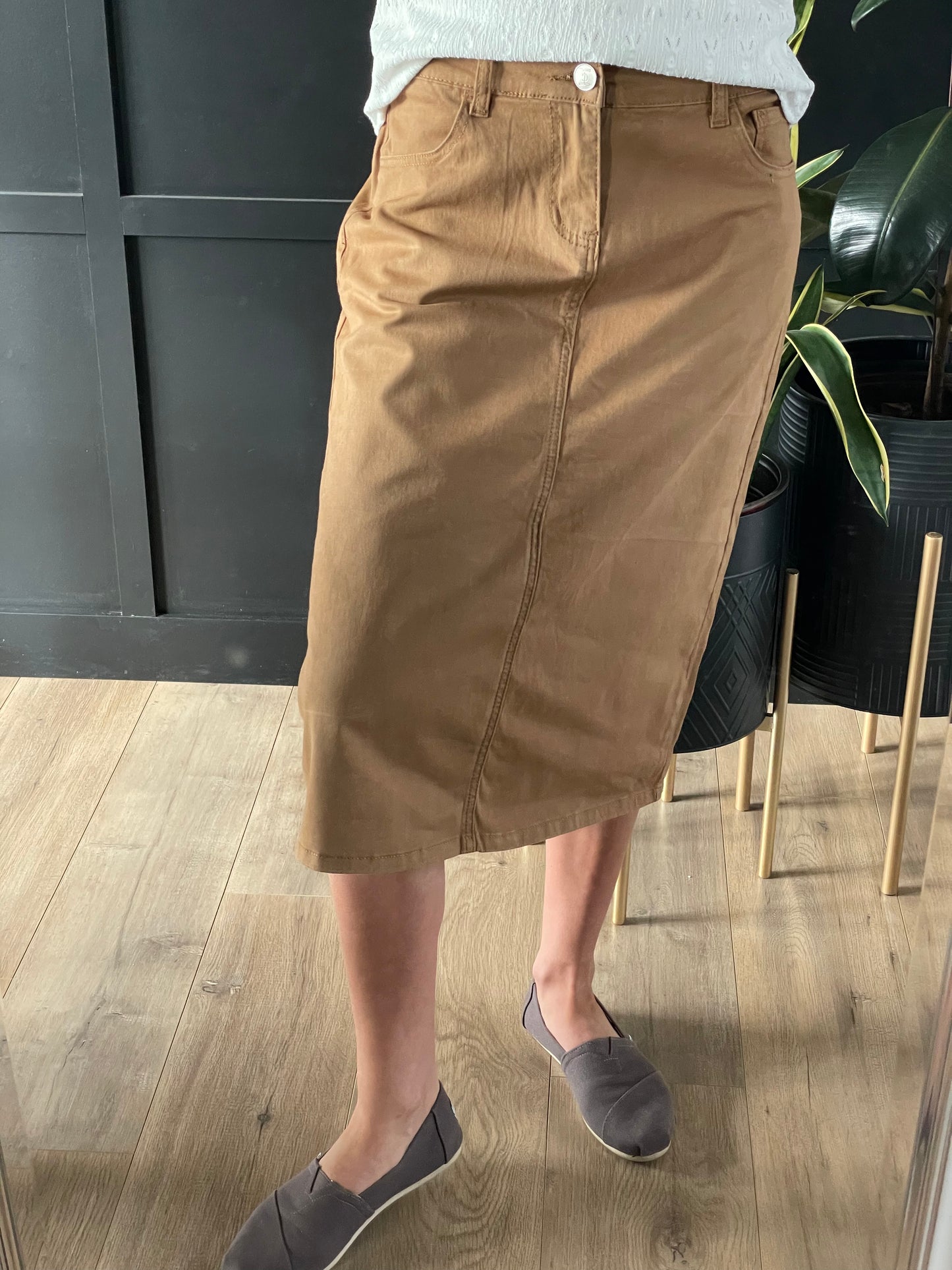 Remi Coconut Midi Skirt 29 inches long - Ladies & Lavender Boutique