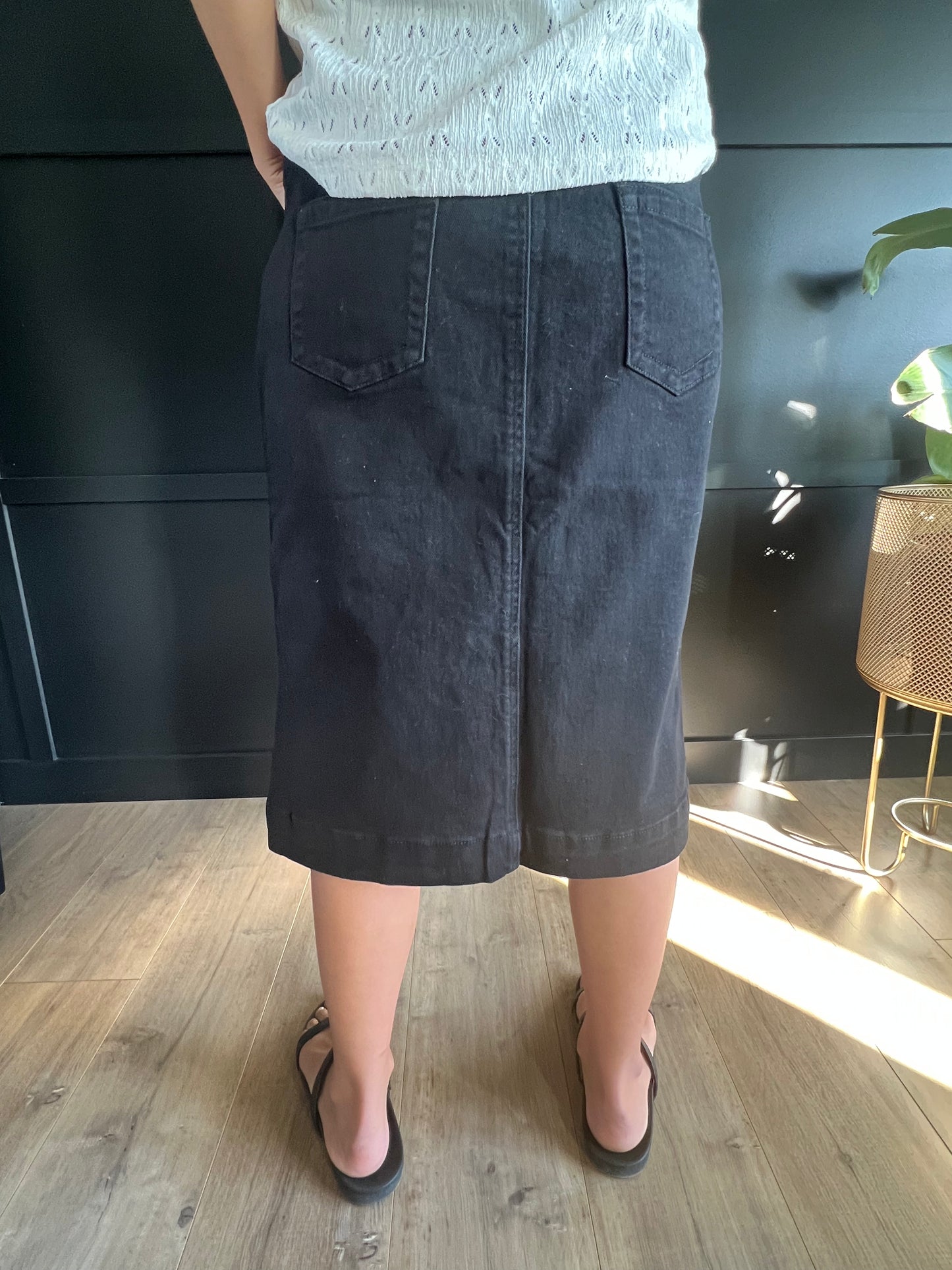"Brooklyn" in Black - Ladies & Lavender Boutique