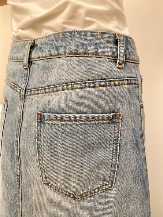 "Aurora" A-Line Long Denim Skirt in Light Wash - Ladies & Lavender Boutique