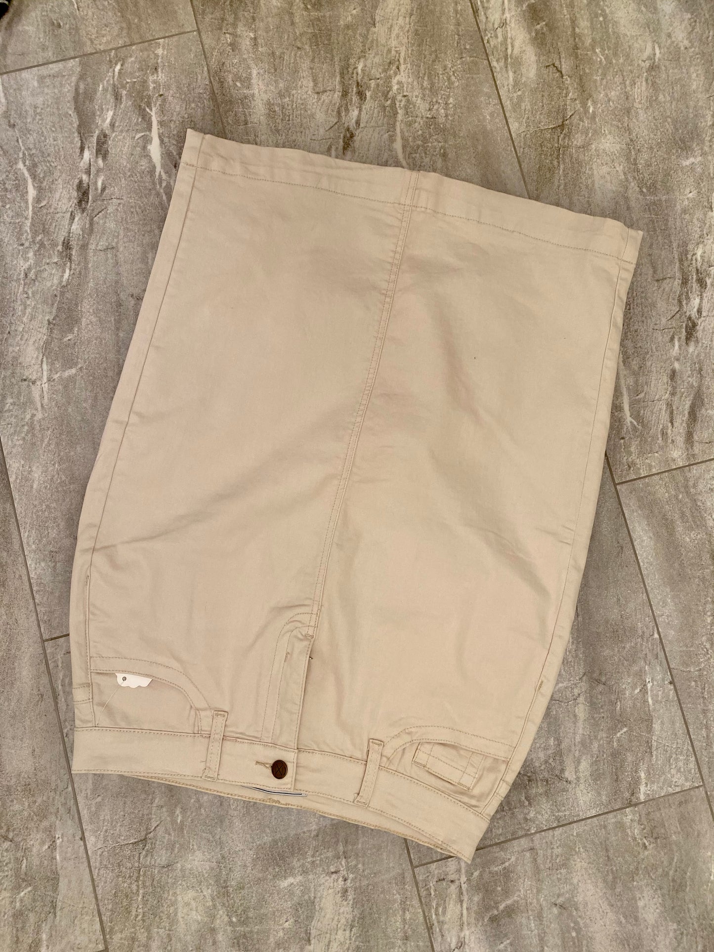 "Brooklyn" in Natural - Ladies & Lavender Boutique