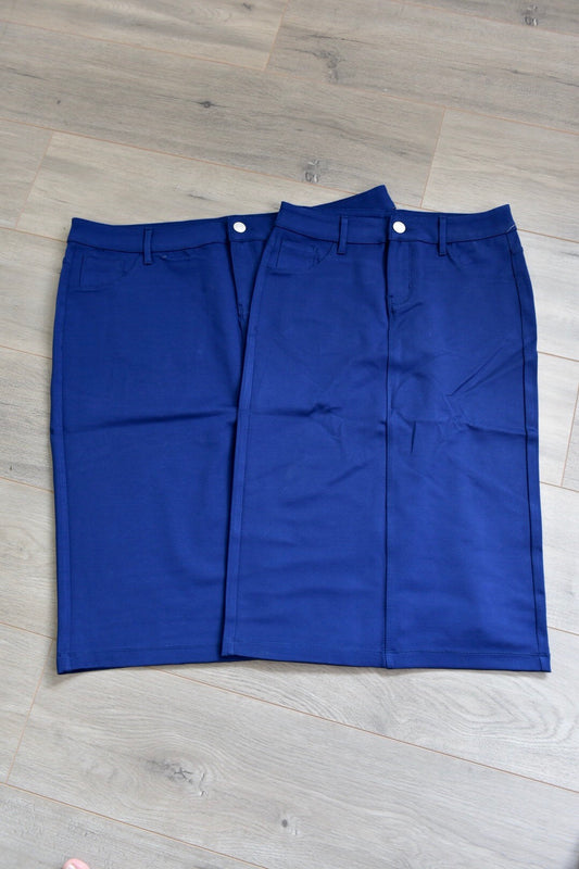 "ARIA" Navy Calf Length Knitted Skirt - Ladies & Lavender Boutique
