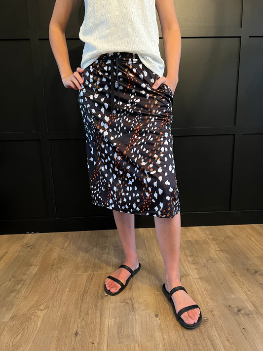 "Zoey" Sport Skirt in "Betty" print - Ladies & Lavender Boutique