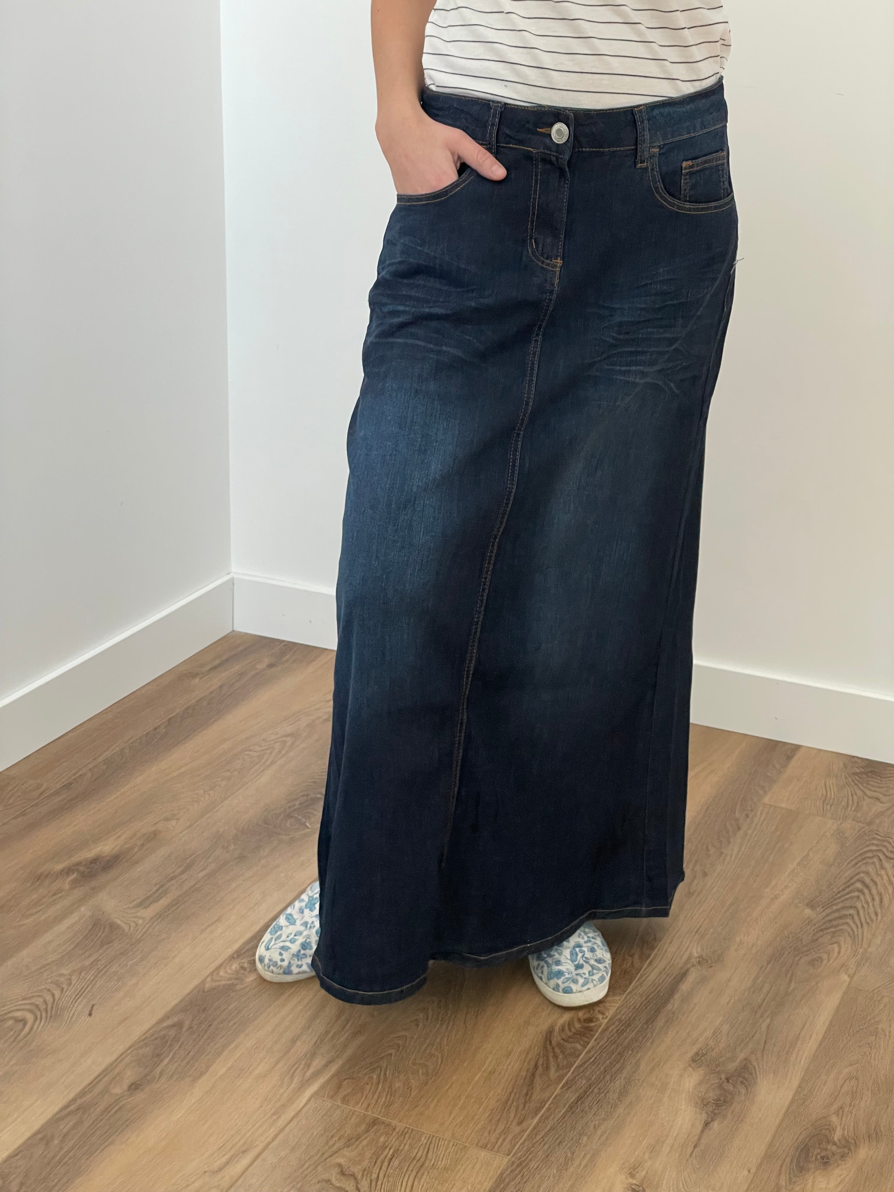 Stretch best sale jeans skirt