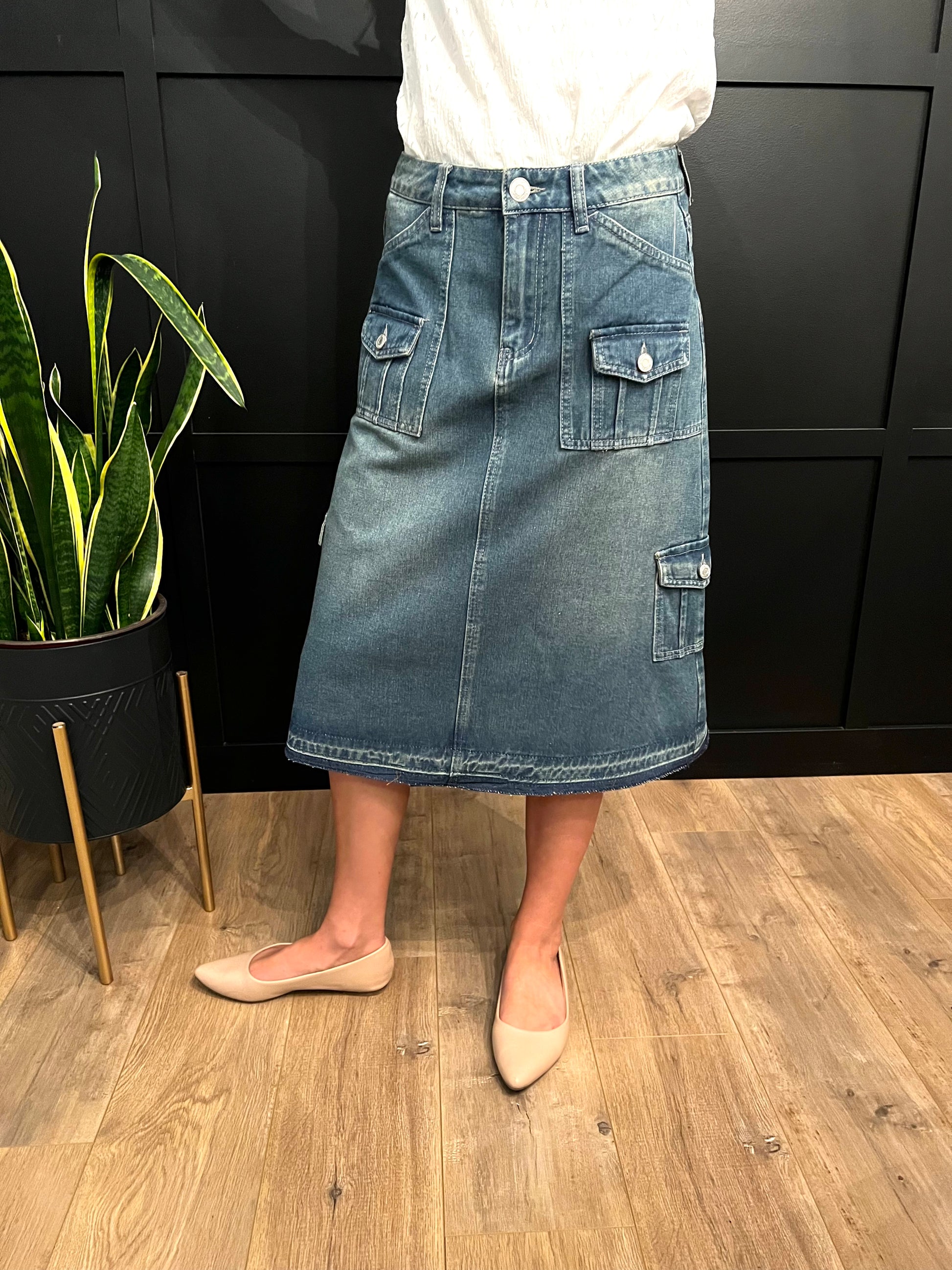 "Piper" A-Line Denim Skirt with Cargo Pockets - Ladies & Lavender Boutique