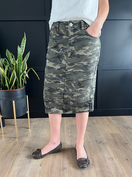 "Elena" in Camo Calf Length Skirt - Ladies & Lavender Boutique