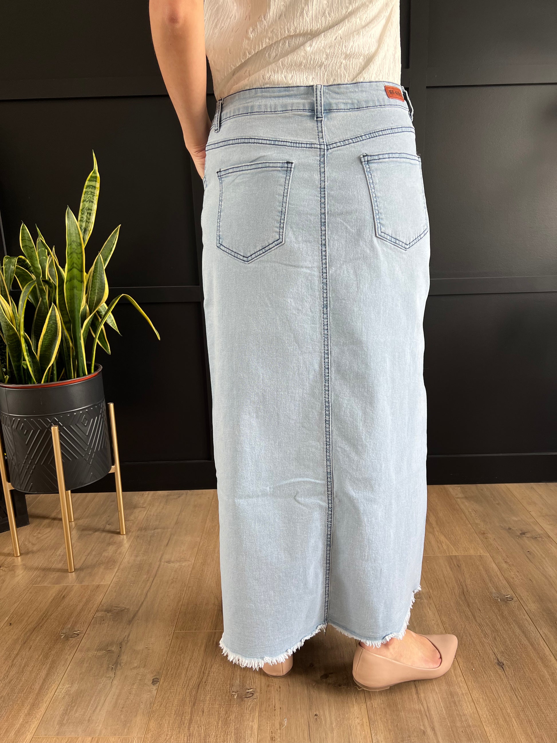 "Gianna" Long Denim Skirt in Light Indigo - Ladies & Lavender Boutique